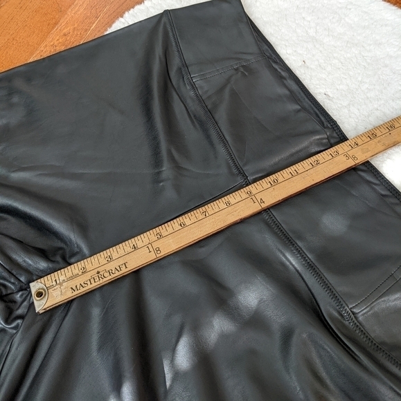 7fam leather look faux vegan leggings black 3x plus - Picture 8 of 11